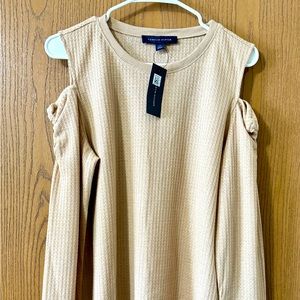 Tommy Hilfiger Metallic Waffled Cold-Shoulder Shirt Camel Brown
